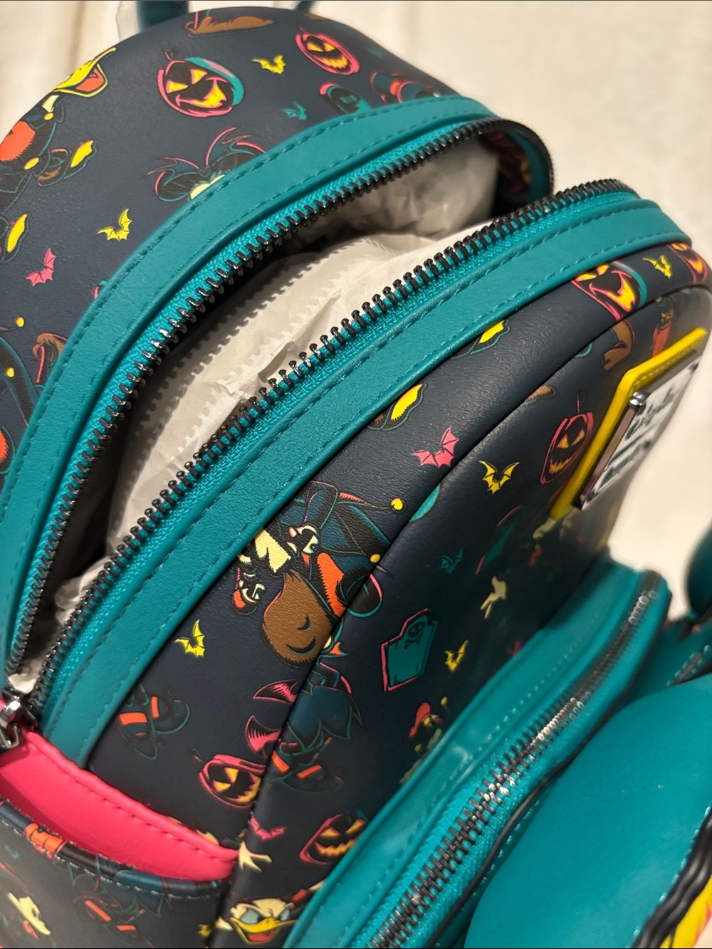 NWT Loungefly Disney Parks Halloween Mickey Pumpkin Glow in Dark Backpack - Picture 6 of 8